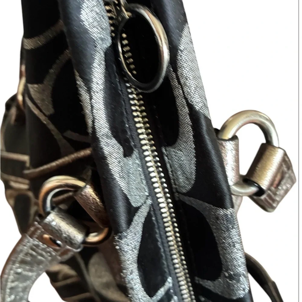 Coach vintage poppy